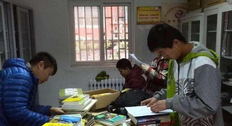 暂无图片