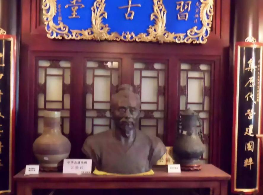 暂无图片