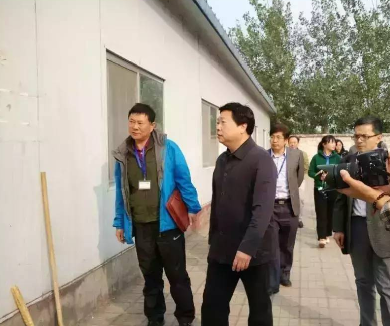 暂无图片