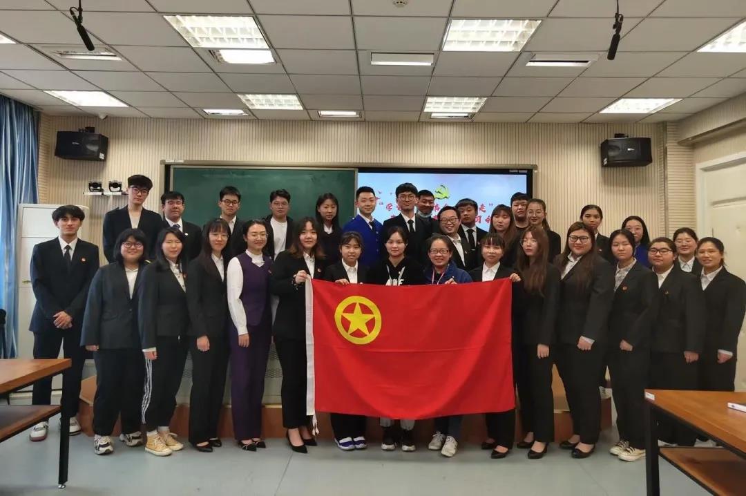 暂无图片