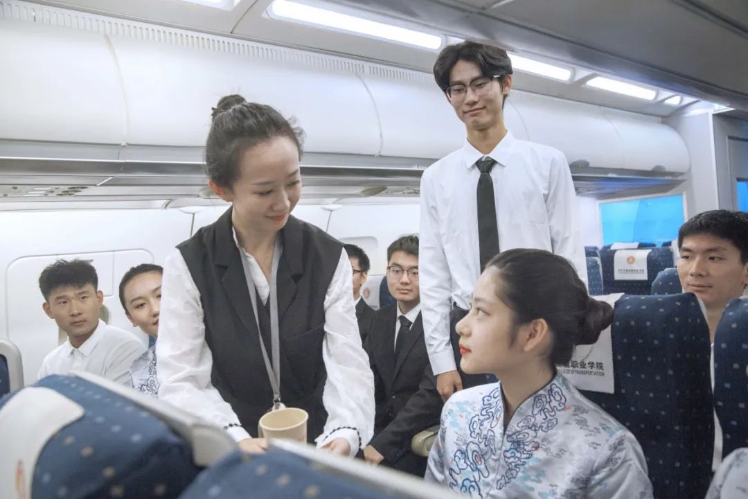 暂无图片