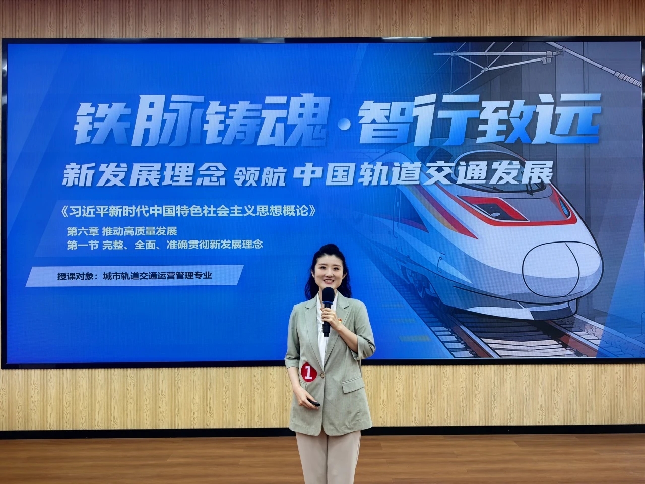 暂无图片